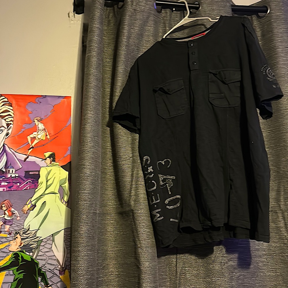 Marc Ecko Skater Haunted Mound Streetwear Tee